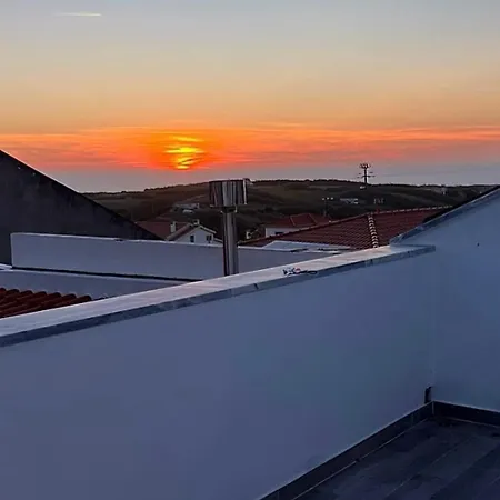 Nyaraló Cantinho Da Isalia
